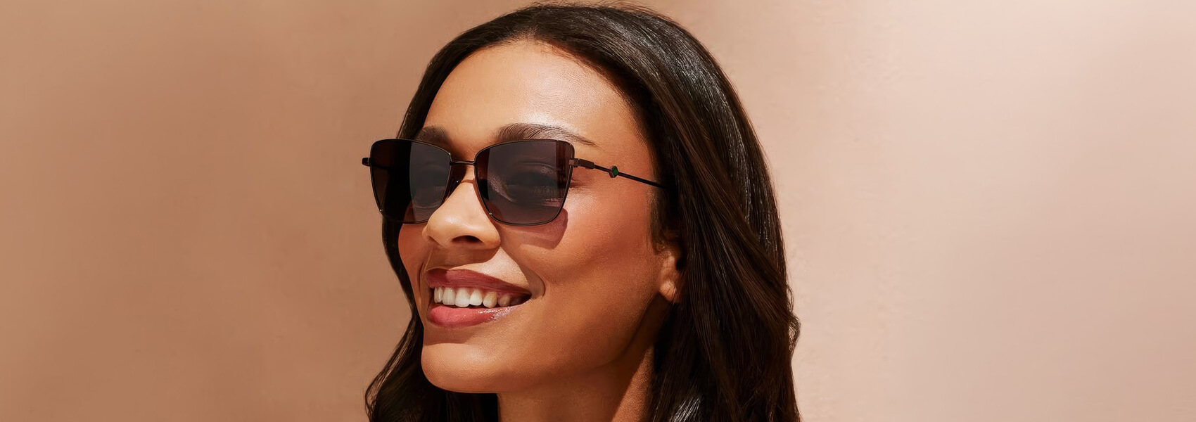 Woman wearing Eyewa sunglasses